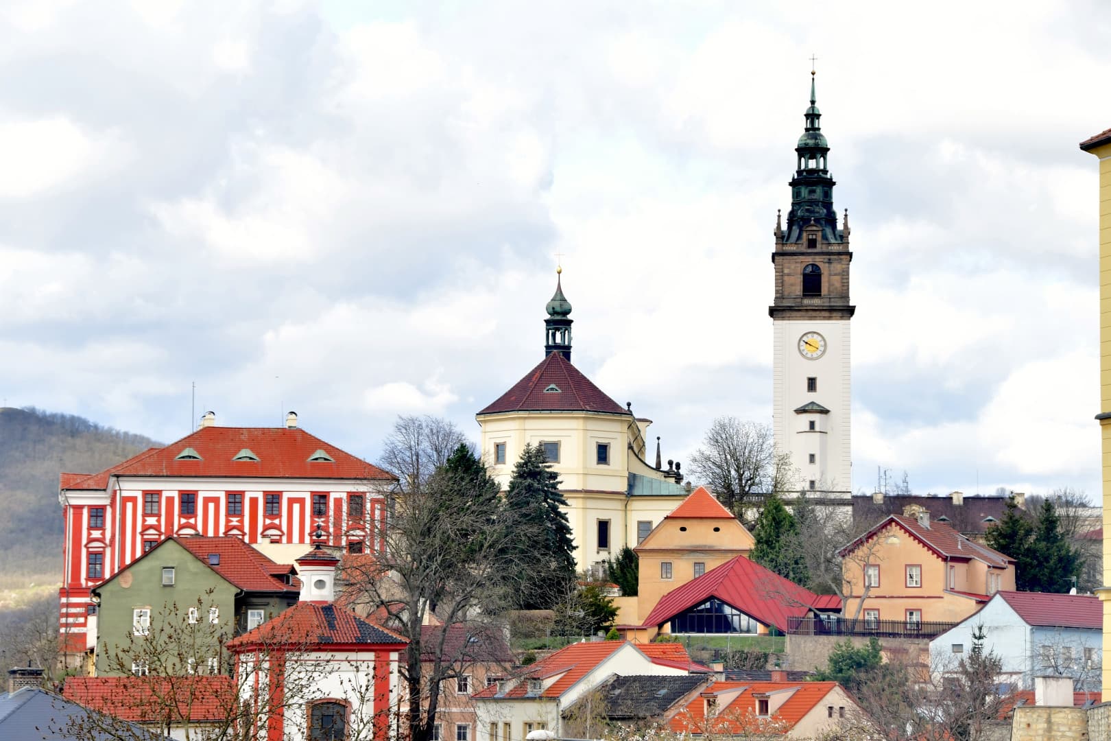 b4a9bca1-9a16-4dbb-a795-08d73d9a