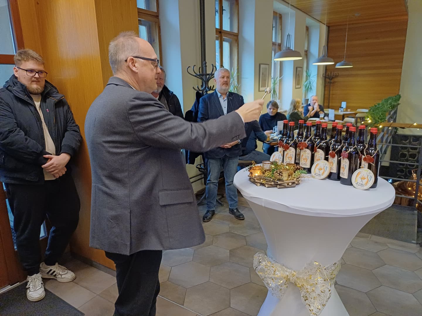 7dc4864f-71a8-4e4e-b7e7-847216b2