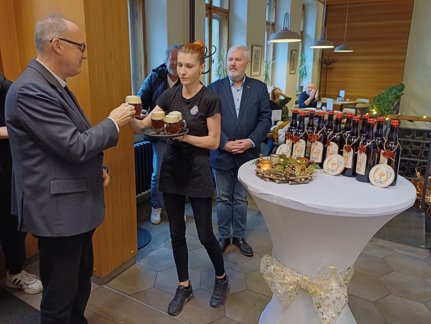 2370a6e6-95f9-46e9-bc38-2cbe2a74