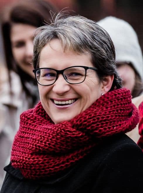 f4afb5b1-39ec-463f-9b25-844b779c