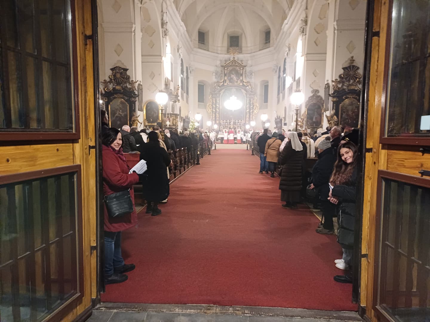 726f93c0-297d-410a-8a00-3cd13f34