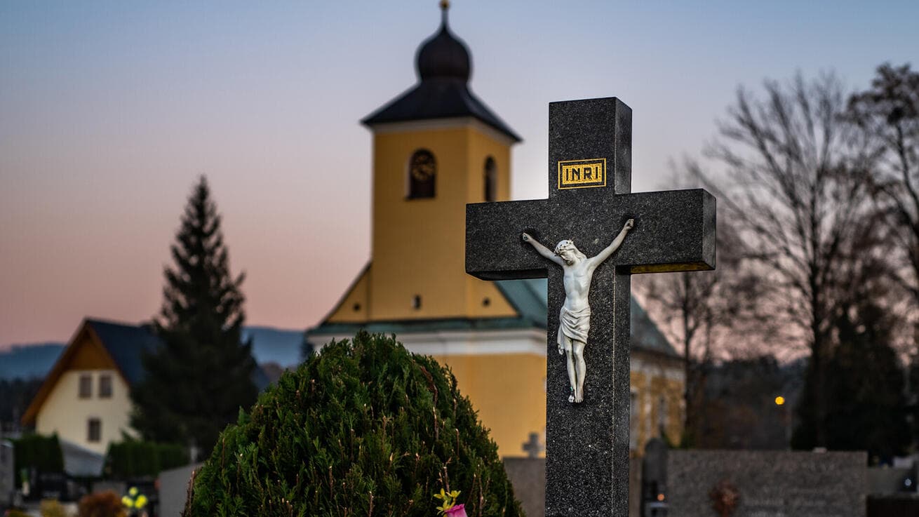Také letos můžeme získat plnomocné odpustky pro zemřelé