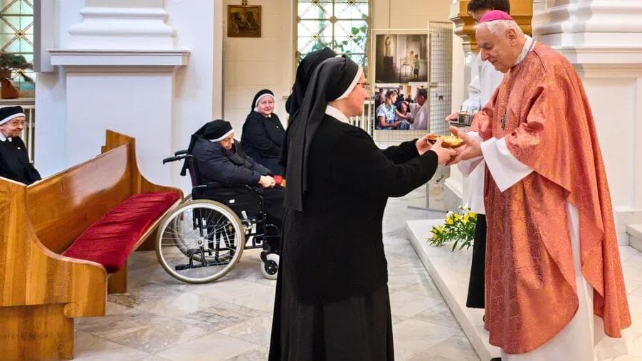 Františkánky oslavily výročí založení své kongregace