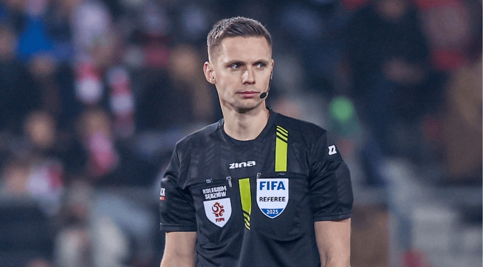 Polský rozhodčí UEFA nachází oporu ve víře