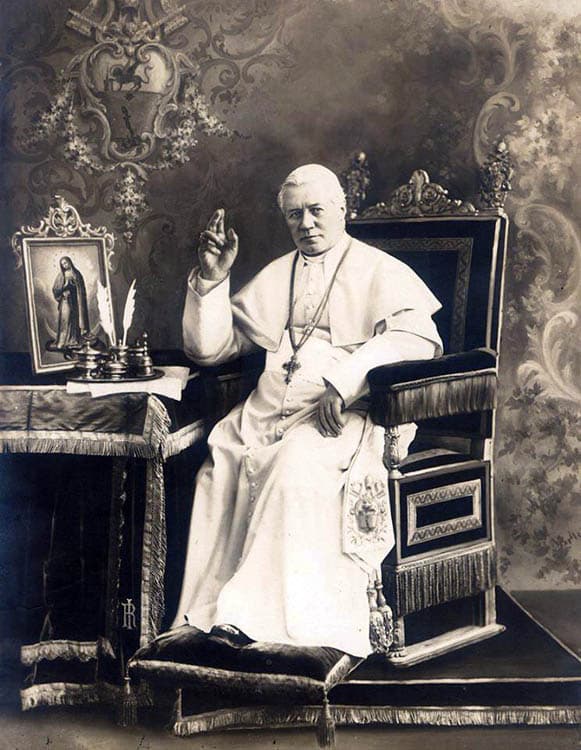 Svatý Pius X., papež, který chtěl „všechno obnovit v Kristu“