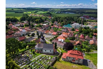 Krucemburk připomene 100 let od narození P. Karla Břízy