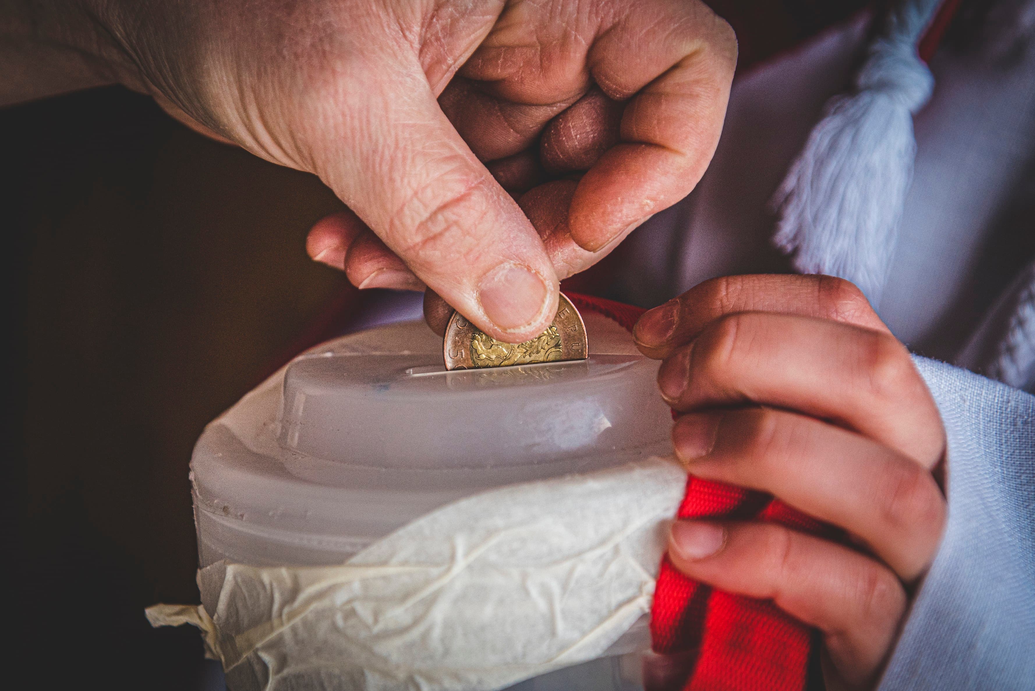 Tříkrálová sbírka na prahu rekordu: přes 194 milionů korun a sčítání ještě běží