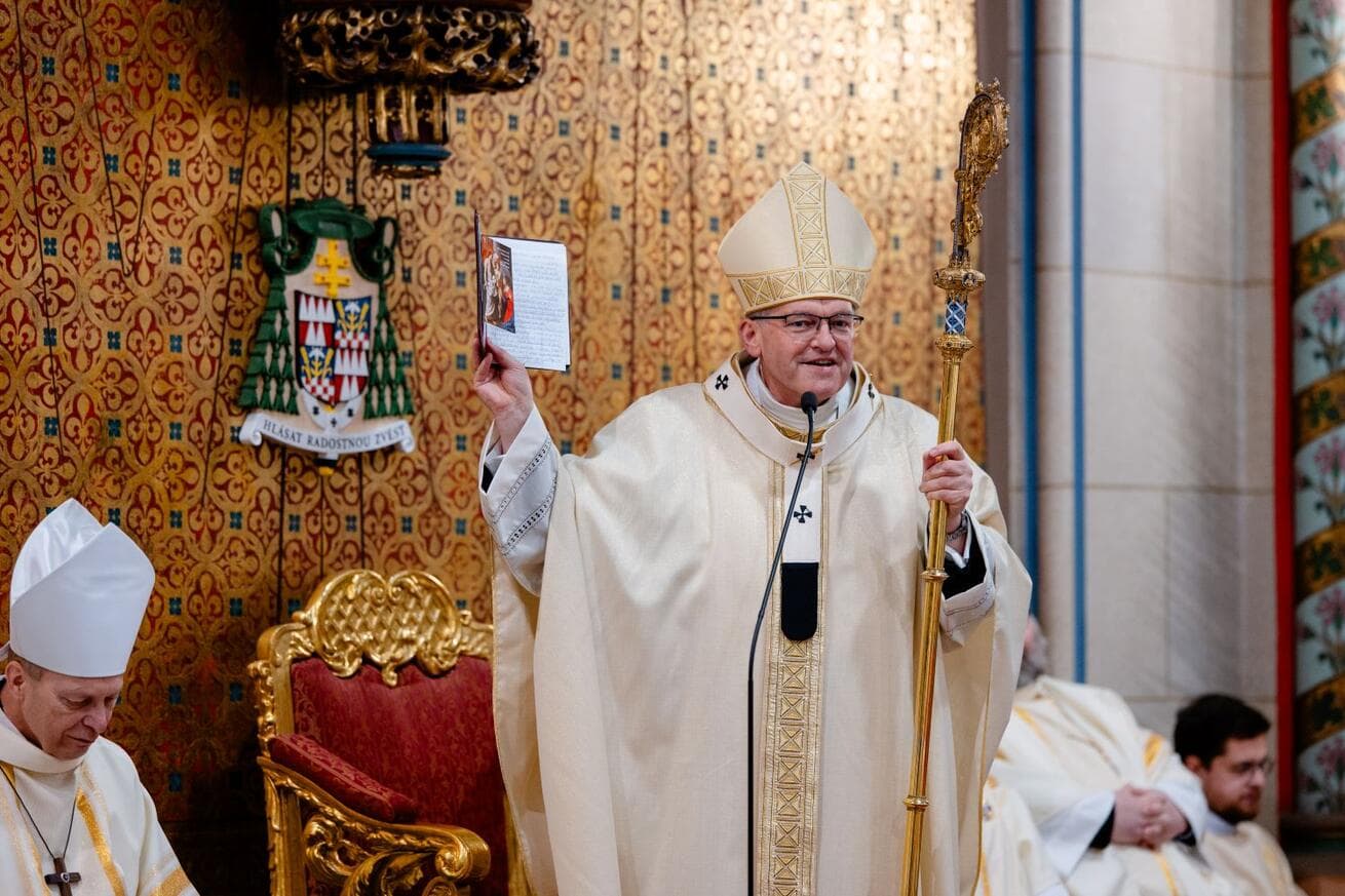 Nikdo se nesmí cítit osamocen ve své službě, řekl arcibiskup Nuzík při Misse Chrismatis