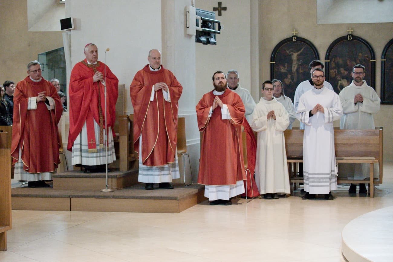 Velký pátek v českobudějovické katedrále