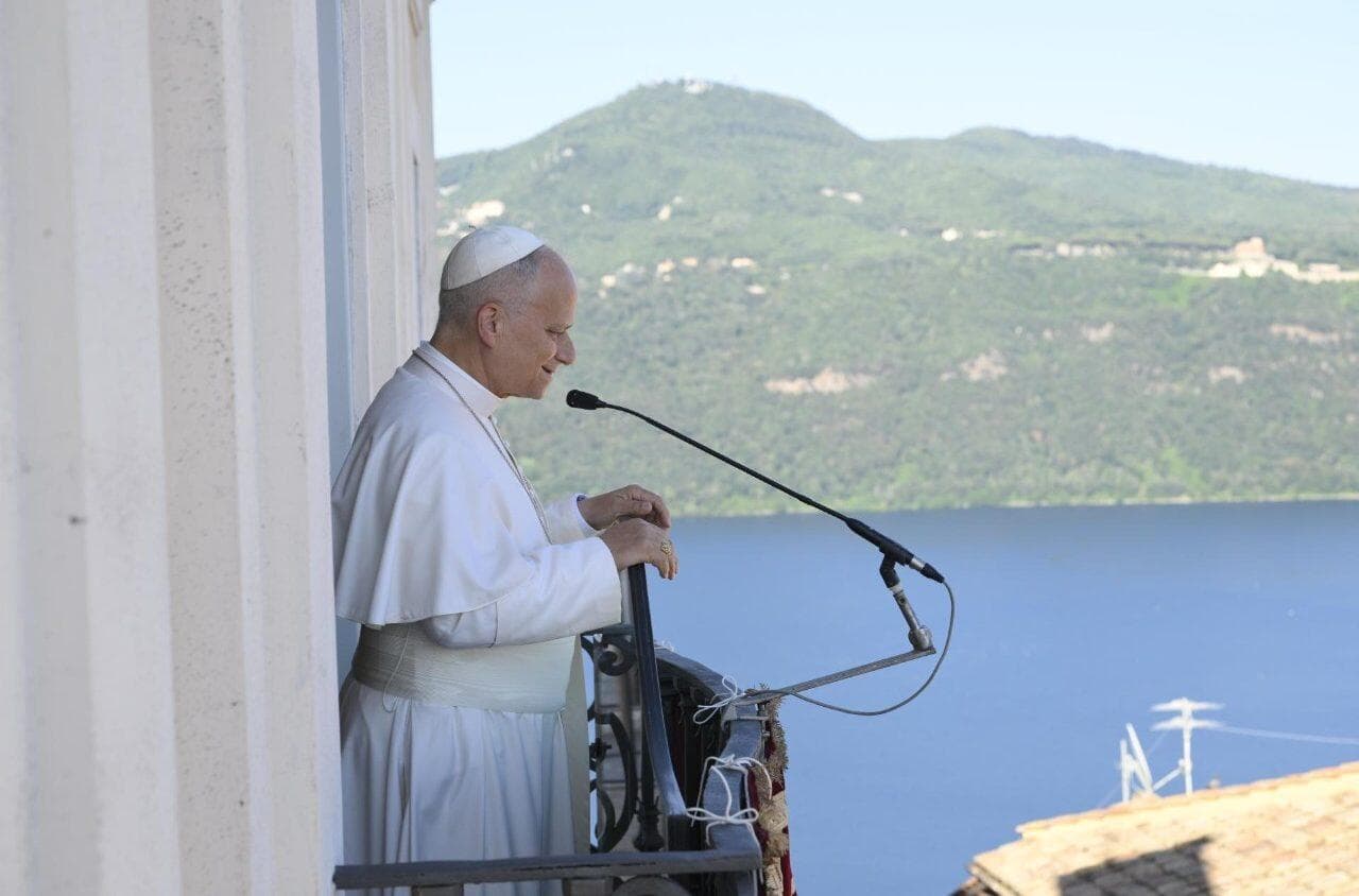Lev XIV.: Dobrý večer, Castel Gandolfo!
