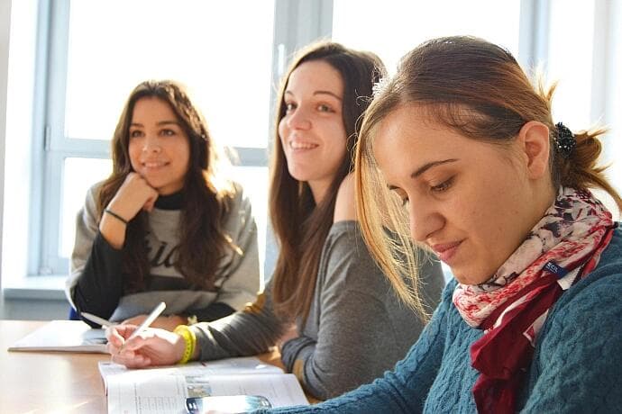 Univerzita Hradec Králové nabízí bakalářské studium Náboženské výchovy