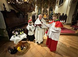 Žehnání vína o svátku sv. Jana Evangelisty